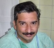 Dr. Enrique Racedo